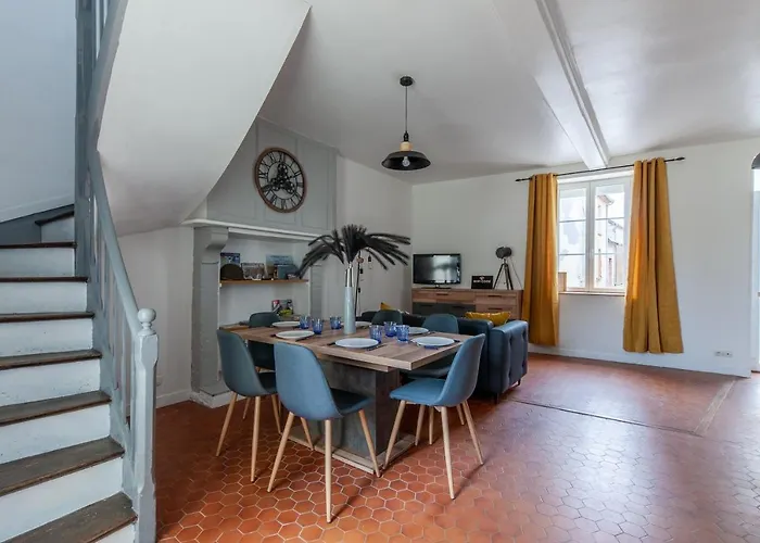 Ivy Victory Holiday home